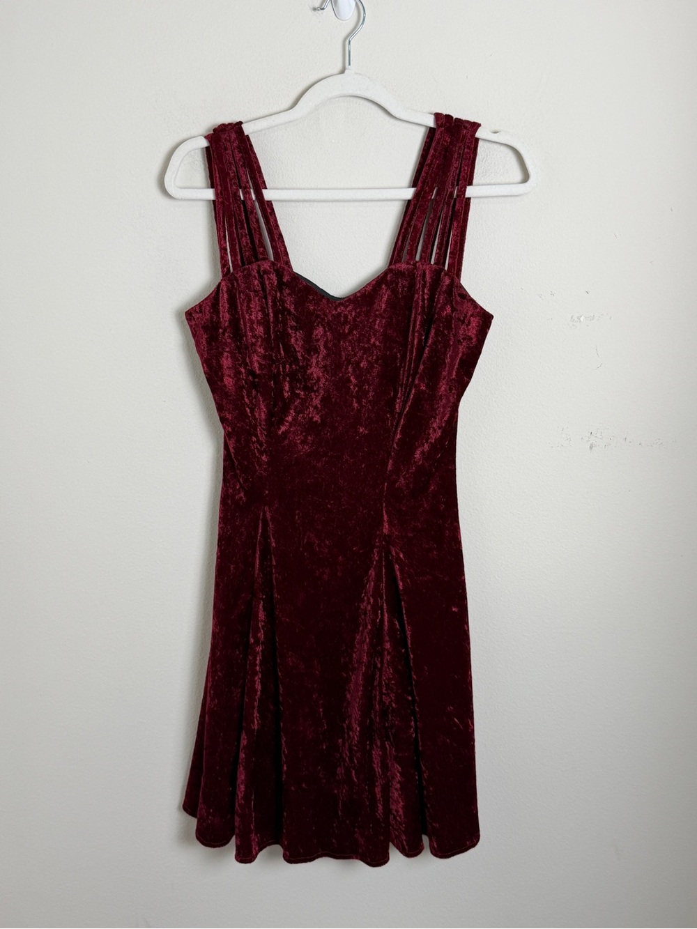 All That Jazz Maroon Velvet Mini Dress Size Small Evening Party Party Holiday